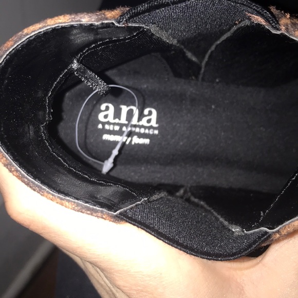 Leopard boots - Picture 2 of 3